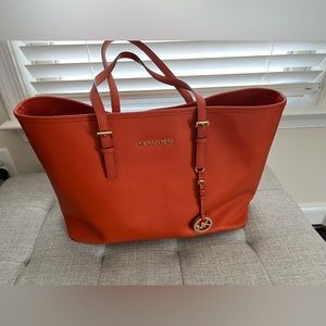 Michael Kors Tote